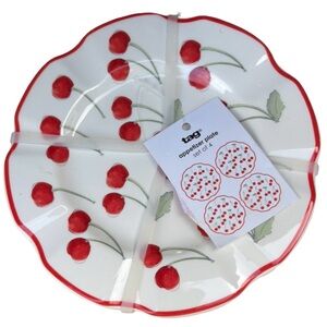 TAG LTD NWT4pc 100% melamine wavy cherry appetizer plates -white/red